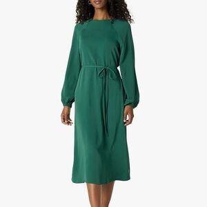 Chic Forest Green Long Sleeve Dress